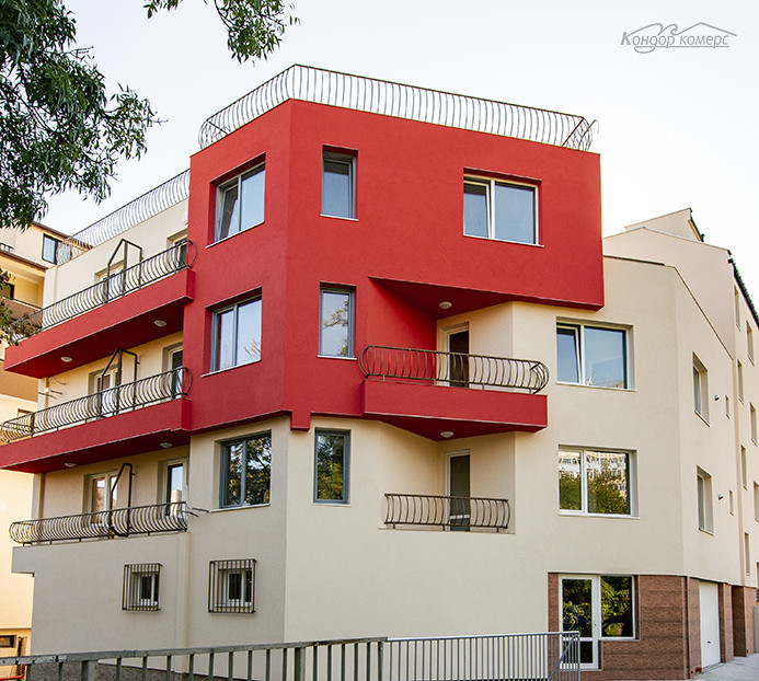 Residential Building 4A Liuliak Str.